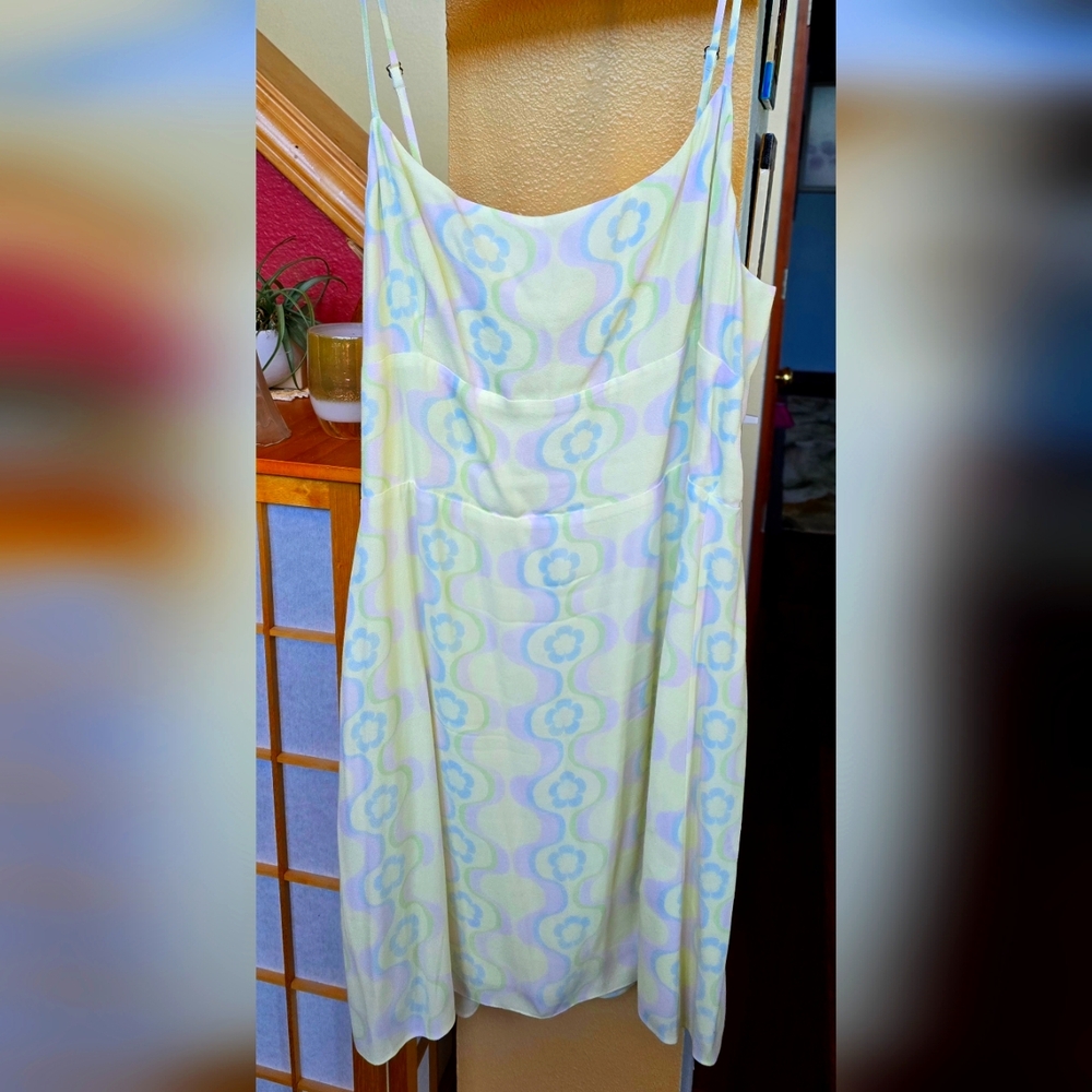 Sun-deh Pastel yellow Mini Dress Size Large